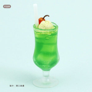 Miniature Soda Ice Drink Glass with Ice Cubes Silicone Mold